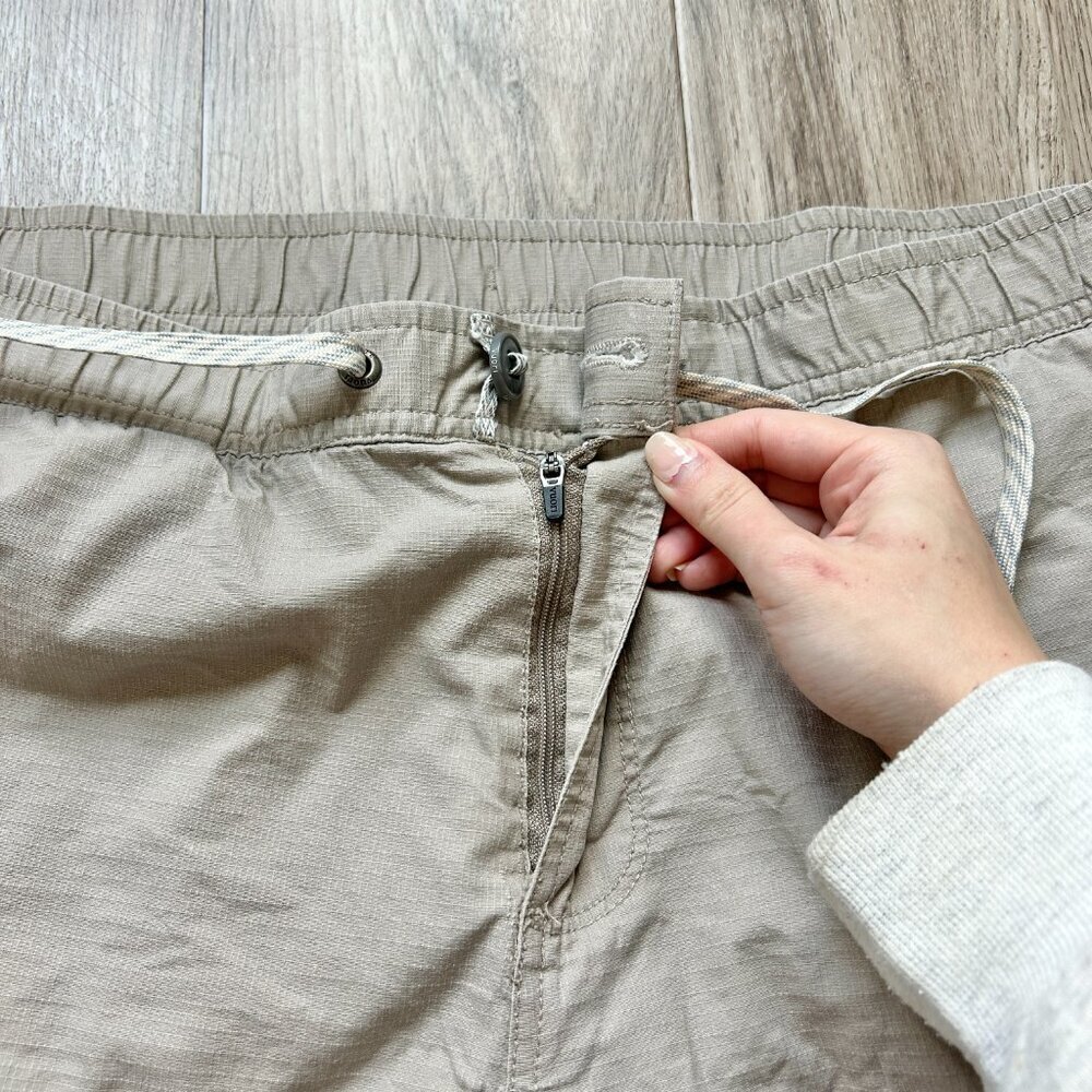 Vuori Men's Ripstop Pants in Sesame Beige 32" Size L/XL - Picture 6 of 12